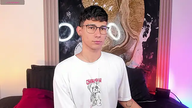 Snapshot of Alexx_tc chatting on March 30, 2026, 4:36 am Alexx tc online show from March 30, 2026, 4:36 am