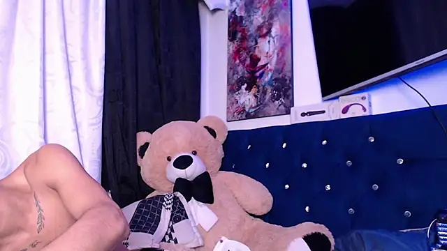 Sexys Boys Hot1 online show from November 18, 2025, 2:49 am