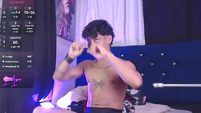 Sexys Boys Hot1 online show from April 9, 2026, 6:19 am