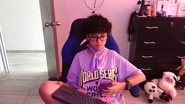 Snapshot of thomascooper7 chatting on February 11, 2026, 7:47 pm thomascooper7 online show from February 11, 2026, 7:47 pm