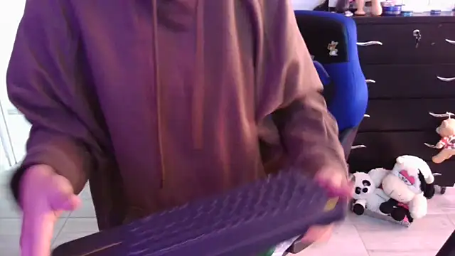 Snapshot of thomascooper7 chatting on November 24, 2025, 6:08 pm thomascooper7 online show from November 24, 2025, 6:08 pm