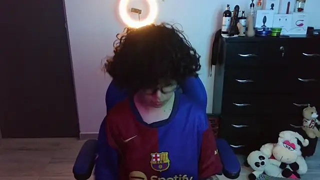 Snapshot of thomascooper7 chatting on October 20, 2025, 1:51 am thomascooper7 online show from October 20, 2025, 1:51 am