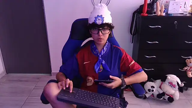 Snapshot of thomascooper7 chatting on March 14, 2026, 8:48 pm thomascooper7 online show from March 14, 2026, 8:48 pm