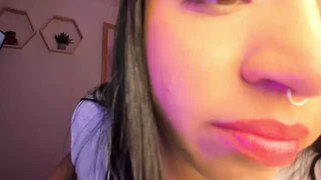Snapshot of Christine_Laam chatting on May 26, 2026, 12:03 pm Christine Laam online show from May 26, 2026, 12:03 pm