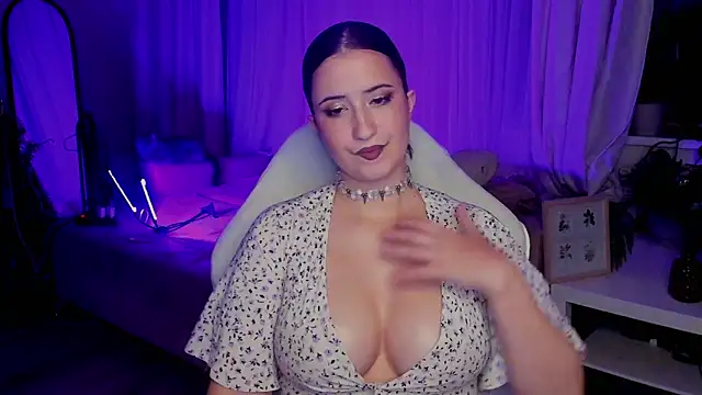 annallurings online show from October 6, 2025, 3:24 pm