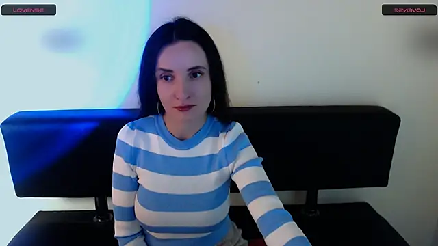 Snapshot of LaimaV_ chatting on February 25, 2026, 5:57 pm LaimaV online show from February 25, 2026, 5:57 pm