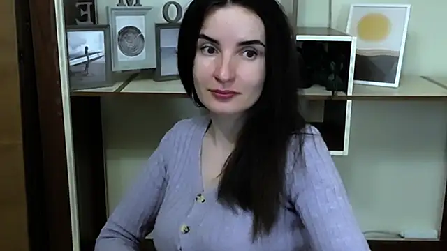 LaimaV  online show from May 28, 2026, 5:19 pm