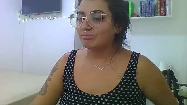 Snapshot of isa_ofc2024 chatting on December 19, 2025, 2:26 am isa ofc2024 online show from December 19, 2025, 2:26 am