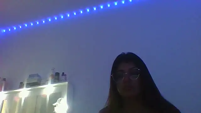 Snapshot of isa_ofc2024 chatting on December 17, 2025, 5:56 am isa ofc2024 online show from December 17, 2025, 5:56 am