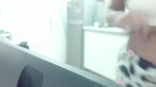 Snapshot of isa_ofc2024 chatting on February 23, 2026, 5:13 pm isa ofc2024 online show from February 23, 2026, 5:13 pm