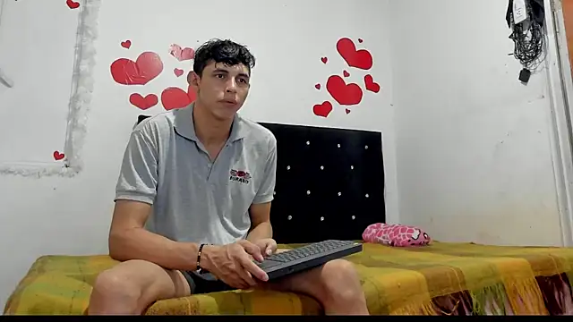 Snapshot of chloe_evanx_ chatting on March 11, 2025, 7:14 pm chloe evanx  online show from March 11, 2025, 7:14 pm