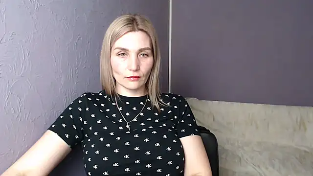 Snapshot of _sexy_lady chatting on March 7, 2025, 1:07 pm sexy lady online show from March 7, 2025, 1:07 pm