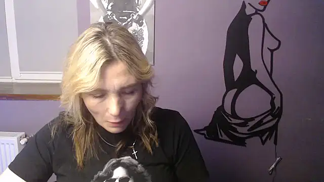  sexy lady online show from April 6, 2026, 12:50 pm