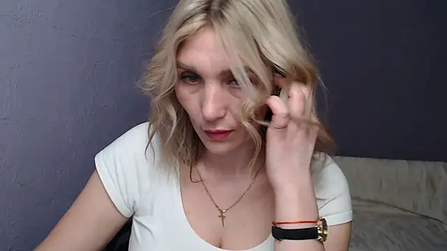 Snapshot of _sexy_lady chatting on March 18, 2025, 7:33 pm sexy lady online show from March 18, 2025, 7:33 pm