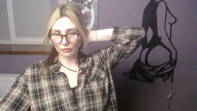  sexy lady online show from March 28, 2026, 2:51 pm