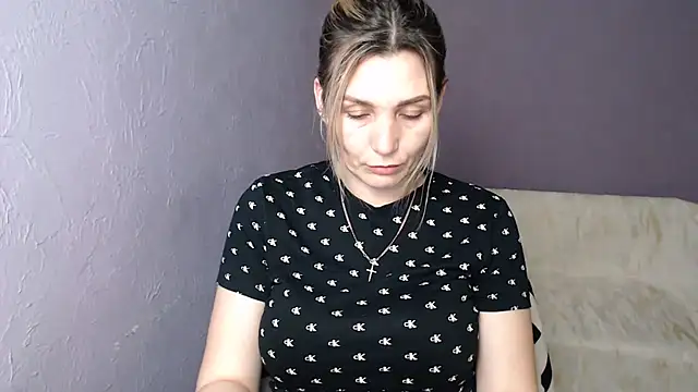 Snapshot of _sexy_lady chatting on February 27, 2025, 1:49 pm sexy lady online show from February 27, 2025, 1:49 pm