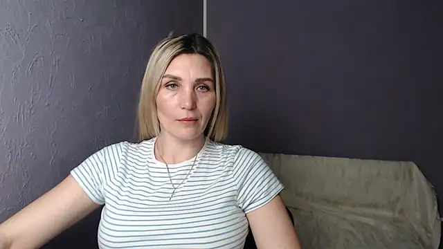 Snapshot of _sexy_lady chatting on February 18, 2025, 3:31 pm sexy lady online show from February 18, 2025, 3:31 pm