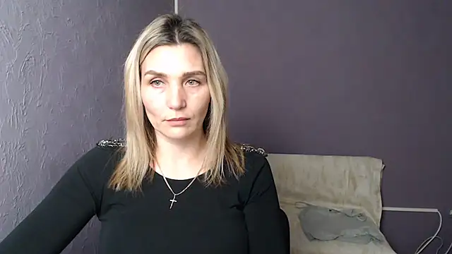 Snapshot of _sexy_lady chatting on February 24, 2025, 1:31 pm sexy lady online show from February 24, 2025, 1:31 pm