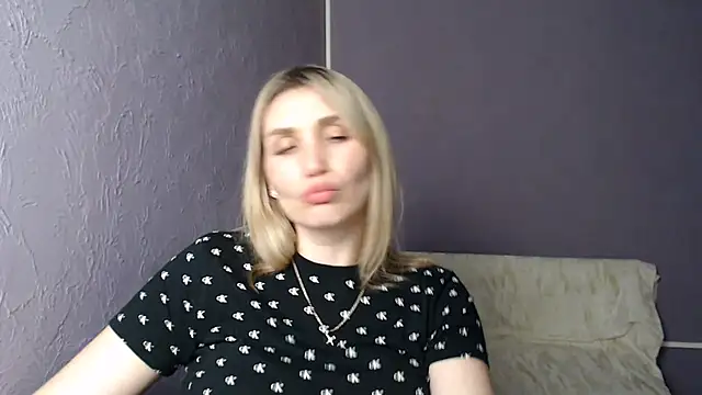 Snapshot of _sexy_lady chatting on February 23, 2025, 7:07 pm sexy lady online show from February 23, 2025, 7:07 pm