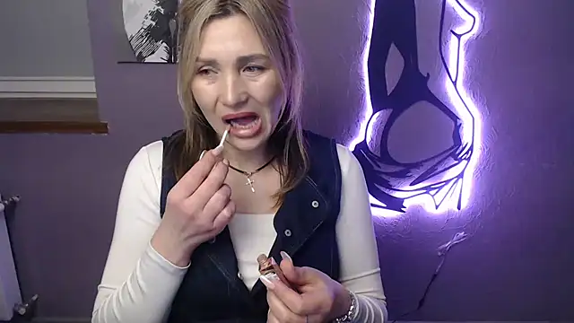  sexy lady online show from January 16, 2026, 1:15 pm