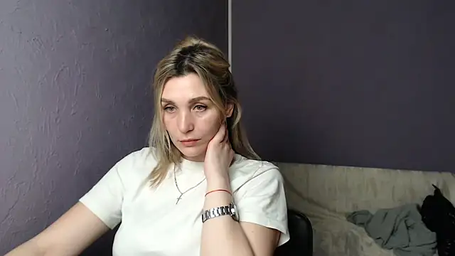 Snapshot of _sexy_lady chatting on February 19, 2025, 8:31 pm sexy lady online show from February 19, 2025, 8:31 pm