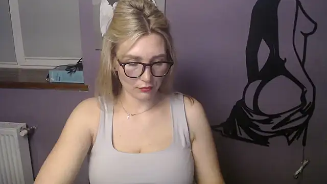 Snapshot of _sexy_lady chatting on May 23, 2026, 12:04 pm sexy lady online show from May 23, 2026, 12:04 pm