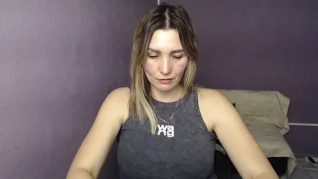  sexy lady online show from October 10, 2025, 2:29 pm