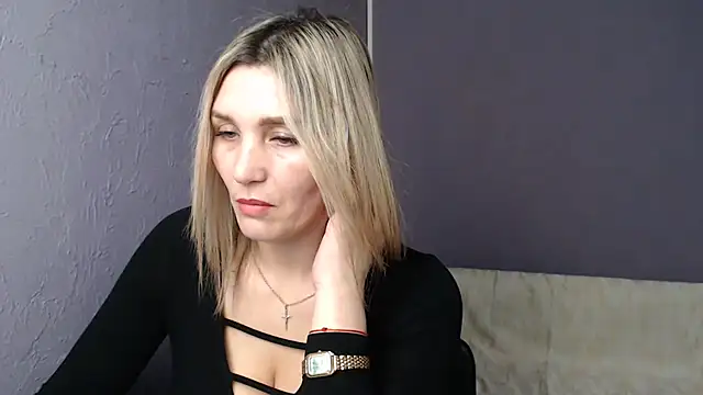 Snapshot of _sexy_lady chatting on February 13, 2025, 2:09 pm sexy lady online show from February 13, 2025, 2:09 pm