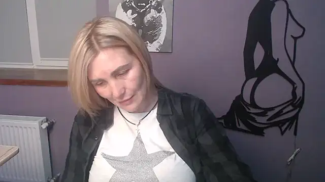 Snapshot of _sexy_lady chatting on May 1, 2026, 12:54 pm sexy lady online show from May 1, 2026, 12:54 pm