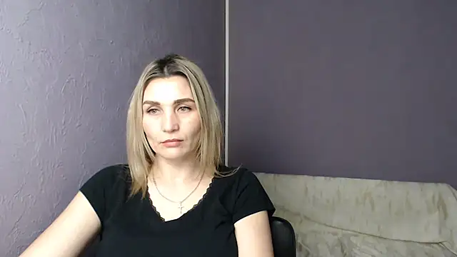 Snapshot of _sexy_lady chatting on February 20, 2025, 7:30 pm sexy lady online show from February 20, 2025, 7:30 pm