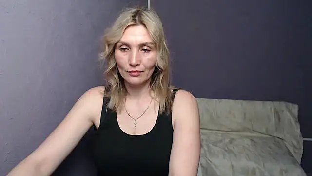 Snapshot of _sexy_lady chatting on March 16, 2025, 4:23 pm sexy lady online show from March 16, 2025, 4:23 pm