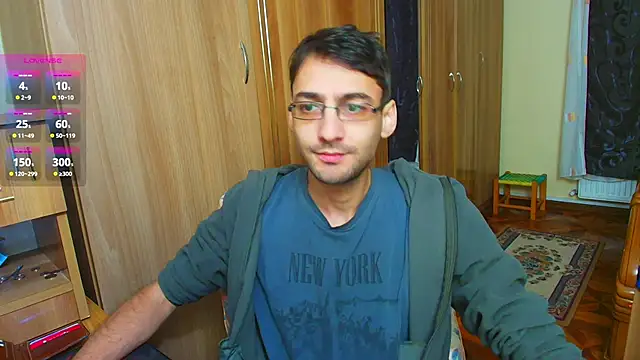 Snapshot of HungEddy chatting on December 25, 2024, 11:33 am HungEddy online show from December 25, 2024, 11:33 am