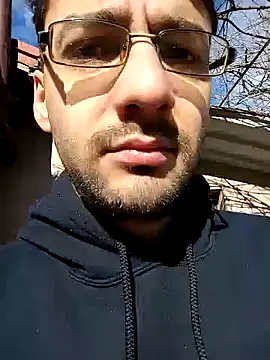 Snapshot of HungEddy chatting on January 18, 2025, 11:11 am HungEddy online show from January 18, 2025, 11:11 am