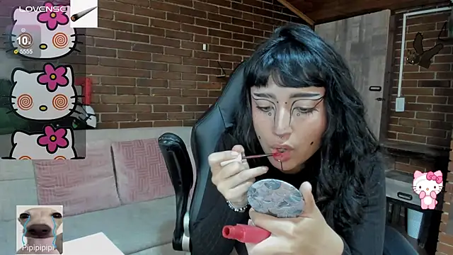 Snapshot of meow_mota chatting on November 11, 2025, 8:47 pm meow mota online show from November 11, 2025, 8:47 pm