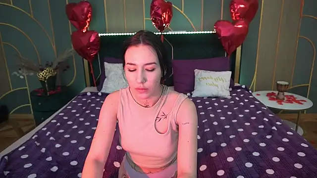 Snapshot of NikkiGoldSide chatting on March 2, 2025, 4:58 pm NikkiGoldSide online show from March 2, 2025, 4:58 pm