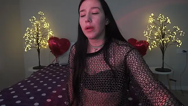Snapshot of NikkiGoldSide chatting on March 12, 2025, 2:01 pm NikkiGoldSide online show from March 12, 2025, 2:01 pm