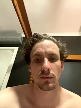 Snapshot of bradleyjamesmc chatting on November 15, 2025, 9:08 pm bradleyjamesmc online show from November 15, 2025, 9:08 pm