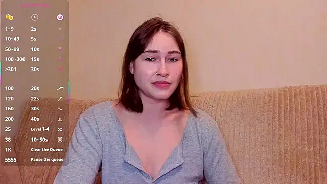 sleeeep y online show from April 13, 2026, 8:35 pm