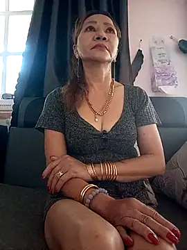 Snapshot of Baby-sexysweet69 chatting on October 15, 2025, 1:04 am Baby-sexysweet69 online show from October 15, 2025, 1:04 am