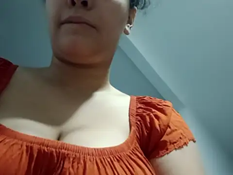 scarlett diamond11 online show from January 18, 2026, 11:19 pm