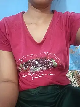 Snapshot of Rajni-Mehra chatting on July 3, 2026, 5:25 am Rajni-Mehra online show from July 3, 2026, 5:25 am