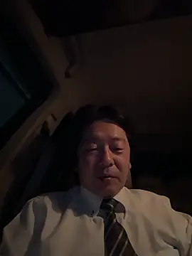 Snapshot of SaneService9 chatting on December 22, 2025, 6:41 pm SaneService9 online show from December 22, 2025, 6:41 pm