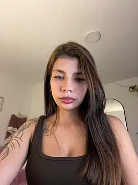 Snapshot of adop_me__ chatting on June 6, 2026, 10:48 pm adop me online show from June 6, 2026, 10:48 pm