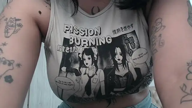 Snapshot of lily_f00x chatting on November 21, 2025, 12:26 pm lily f00x online show from November 21, 2025, 12:26 pm