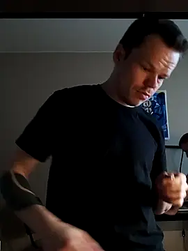 Maksiii-all online show from March 3, 2025, 12:39 pm