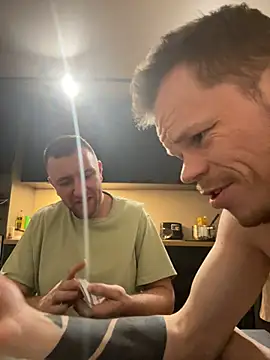 Maksiii-all online show from February 7, 2025, 5:18 pm