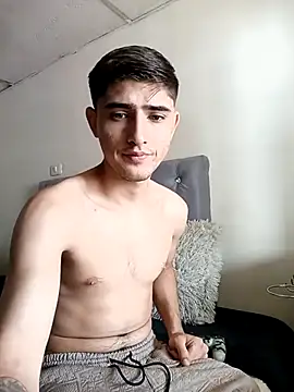 PhilipRich online show from November 29, 2025, 5:02 pm