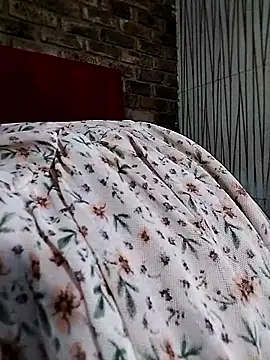 Snapshot of ThickPearlx23 chatting on May 28, 2026, 5:15 am ThickPearlx23 online show from May 28, 2026, 5:15 am