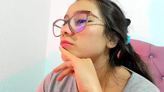 Snapshot of teffy_lee chatting on February 17, 2025, 8:27 pm teffy lee online show from February 17, 2025, 8:27 pm