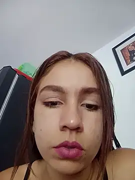 Luci And Sofi online show from May 28, 2026, 3:40 pm
